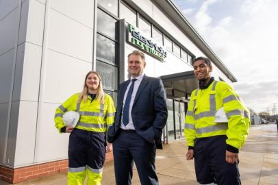 Thumbnail Ian Smyth centre with apprentices Abi Houghton and Mohammed Vohra jpg article 962