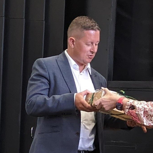 B0b9e08b 5b97 4185 83a6 b48f87db1e95