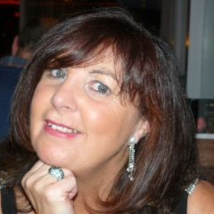 Liz Bowe